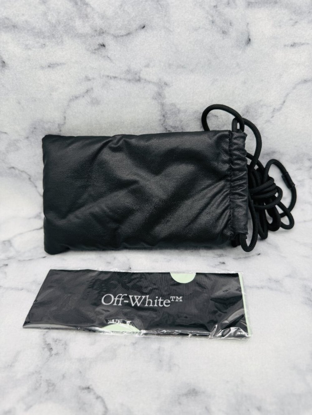 Off-White Sunglasses Case Set,Soft Padded Drawstring Bag Shoulder Strap,Cloth - Picture 3 of 9